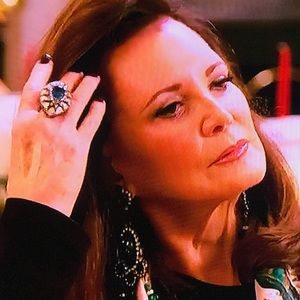 BEST OFFER FOR THIS BEAUTIFUL VINTAGE CITRINE RING